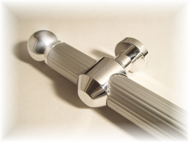 Universal support bar (No. 101 830)